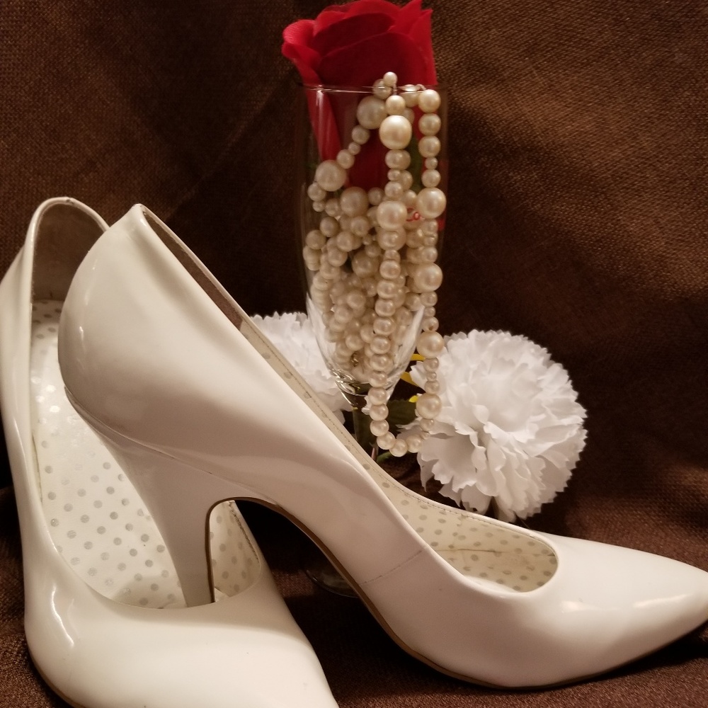 BCB Girls Pumps